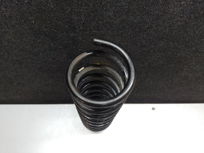 Пружина задней подвески LANCER X 10 15-17