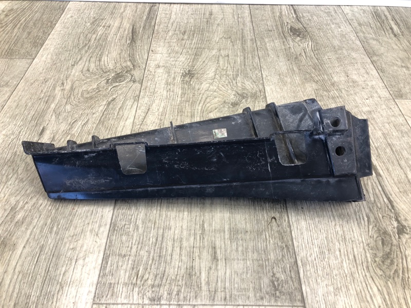 Кронштейн заднего бампера левый SUBARU LEGACY 09-15 BM SEDAN 3.6 EZ36