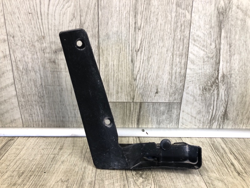 Брызговик передний правый SUBARU LEGACY 09-15 BM 2012 SEDAN 3.6 EZ36 J101SAJ120 Б/У