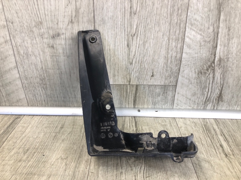 Брызговик передний левый LEGACY 09-15 BM 2012 SEDAN 3.6 EZ36