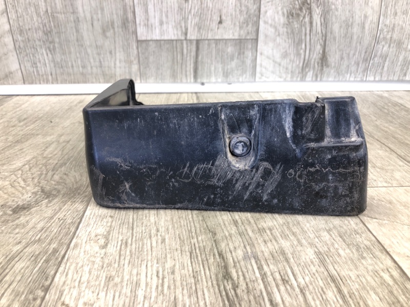 Брызговик передний левый LEGACY 09-15 BM 2012 SEDAN 3.6 EZ36