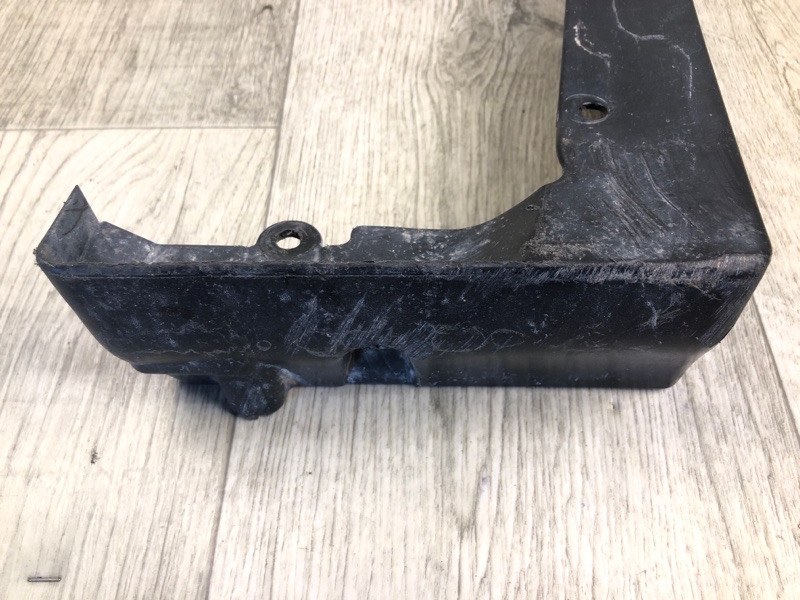 Брызговик передний левый LEGACY 09-15 BM 2012 SEDAN 3.6 EZ36