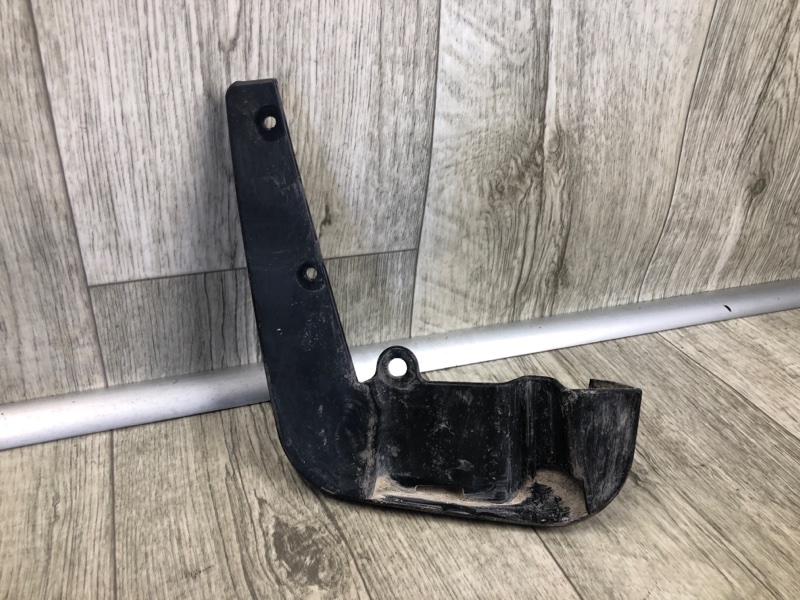 Брызговик задний правый LEGACY 09-15 BM 2012 SEDAN 3.6 EZ36 Брызговик задний правый LEGACY 09-15 BM 2012 SEDAN 3.6 EZ36