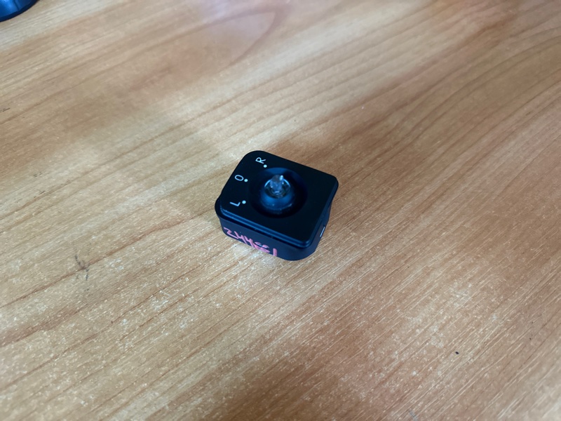 Запчасть блок управления зеркалами VOLKSWAGEN JETTA USA 18- 2018 JEM 1.4 DGXA 3CN 959 565 A Б/У Блок управления зеркалами VOLKSWAGEN JETTA USA 18- 2018 JEM 1.4 DGXA 3CN 959 565 A Б/У