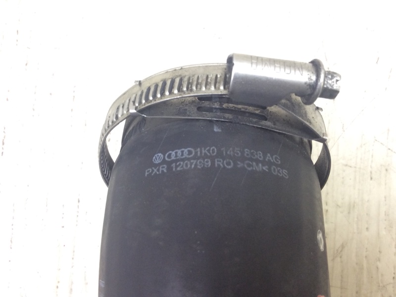 Патрубок интеркулера левый TIGUAN 08-17 2011 5N 2.0 CCTA