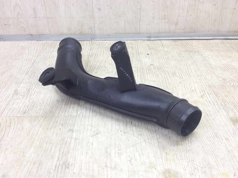 Патрубок интеркулера левый TIGUAN 08-17 2011 5N 2.0 CCTA