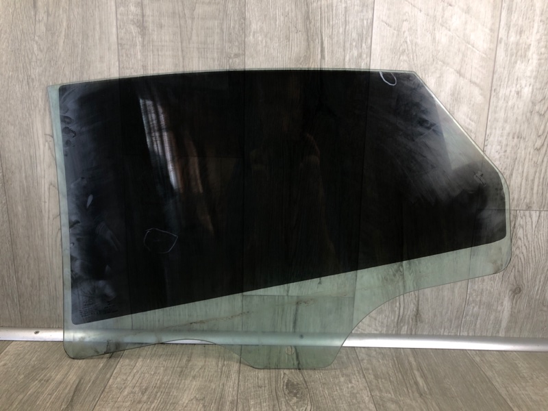 Стекло двери заднее правое FUSION 14- 2017 SEDAN C20HDTX