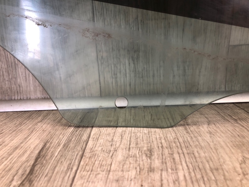 Стекло двери заднее правое FUSION 14- 2017 SEDAN C20HDTX