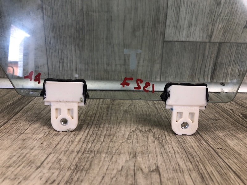 Стекло двери заднее правое QASHQAI/ROGUE SPORT 14- 2020 J11 2.0L MR20DD