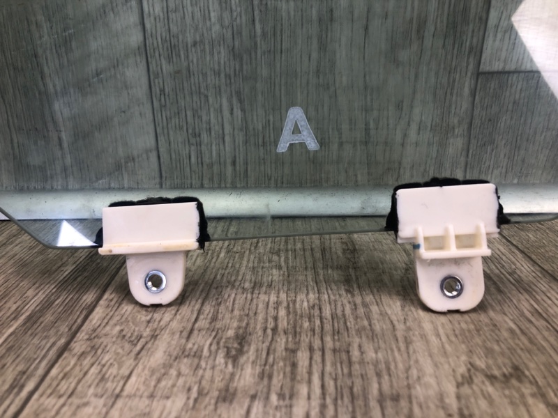 Стекло двери переднее правое QASHQAI/ROGUE SPORT 14- 2020 J11 2.0L MR20DD