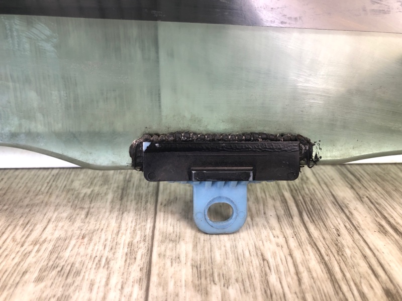 Стекло двери переднее левое ES350 06-12 2011 SEDAN 3.5 2GR-FE