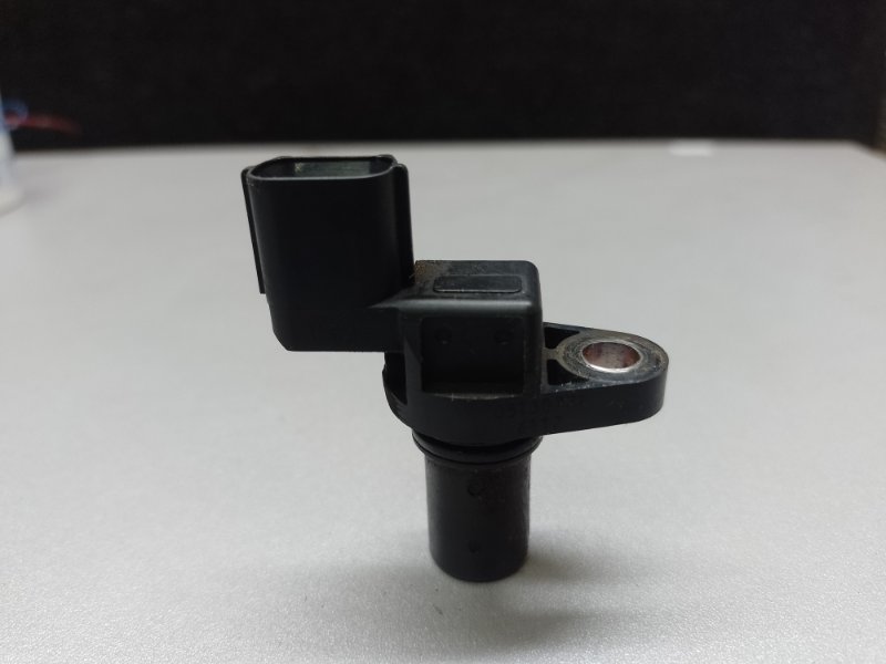 Датчик положения распредвала ECLIPSE 05-08 2006 COUPE 2.4