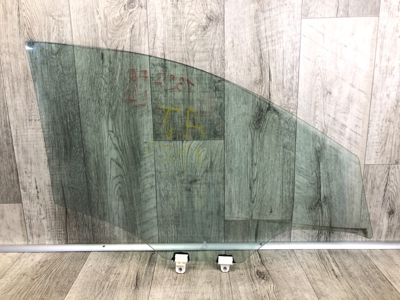 Стекло двери переднее левое NISSAN QASHQAI/ROGUE SPORT 14- J11 2.0L MR20DD Стекло двери переднее левое NISSAN QASHQAI/ROGUE SPORT 14- J11 2.0L MR20DD