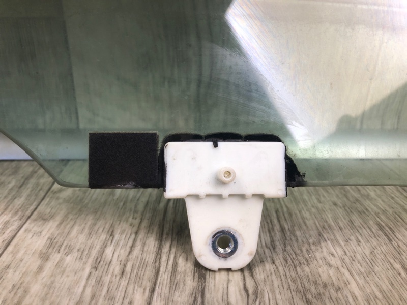 Стекло двери переднее левое Q50 15-20 2016 SEDAN 2.0T M274