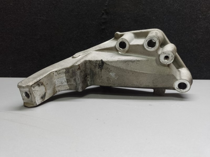 Кронштейн двигателя задний MDX (YD3) 13-21 2013 3.5 J35Y5 Кронштейн двигателя задний MDX (YD3) 13-21 2013 3.5 J35Y5