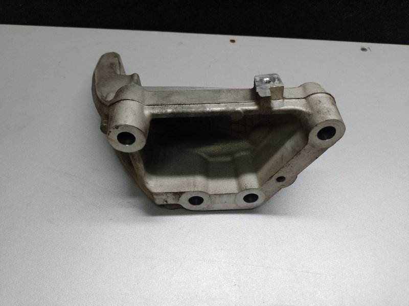 Кронштейн двигателя задний ACURA MDX (YD3) 13-21 3.5 J35Y5 Кронштейн двигателя задний ACURA MDX (YD3) 13-21 3.5 J35Y5