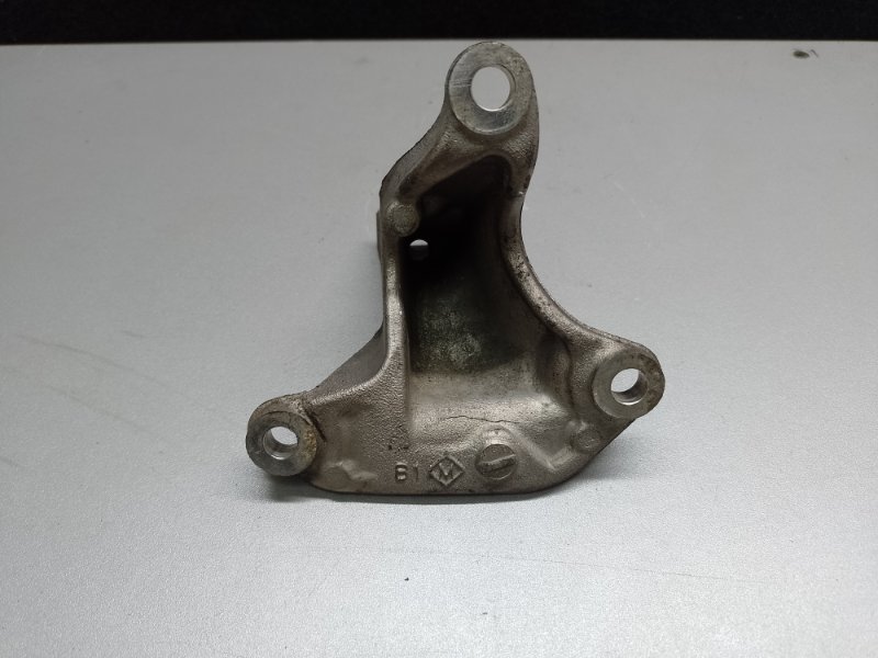 Кронштейн двигателя передний ACURA MDX (YD3) 13-21 3.5 J35Y5 Кронштейн двигателя передний ACURA MDX (YD3) 13-21 3.5 J35Y5