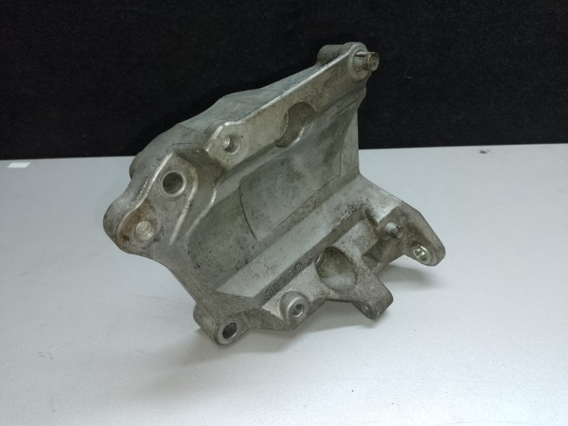 Кронштейн компрессора кондиционера ACURA MDX (YD3) 13-21 3.5 J35Y5