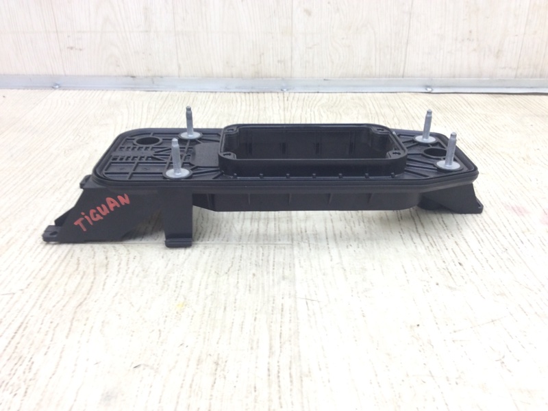 Кронштейн TIGUAN 08-17 2011 5N 2.0 CCTA