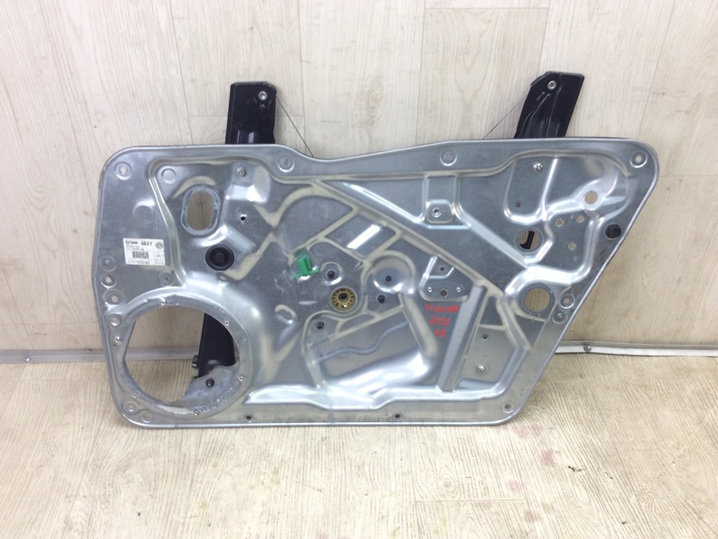 Стеклоподъемник передний правый VOLKSWAGEN TIGUAN 08-17 2011 5N 2.0 CCTA 5N0837462 Б/У