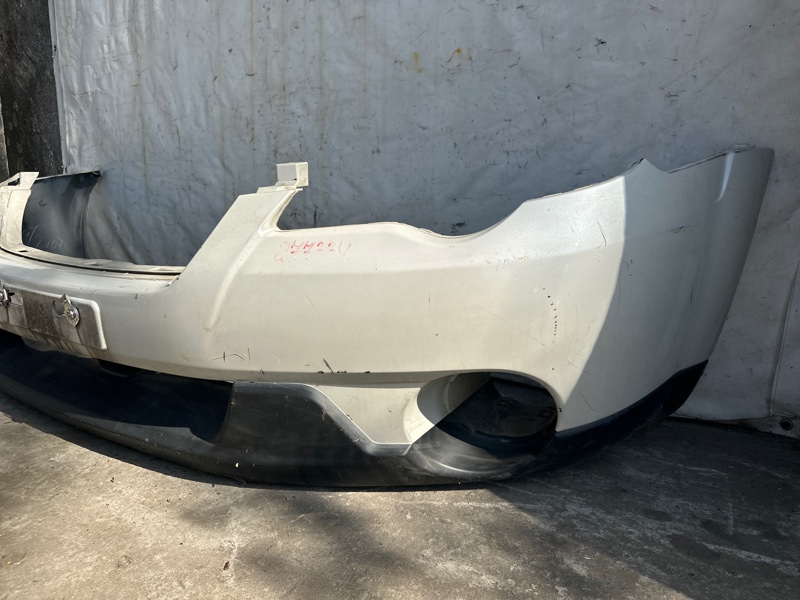 Бампер передний SUBARU OUTBACK 03-09 BP