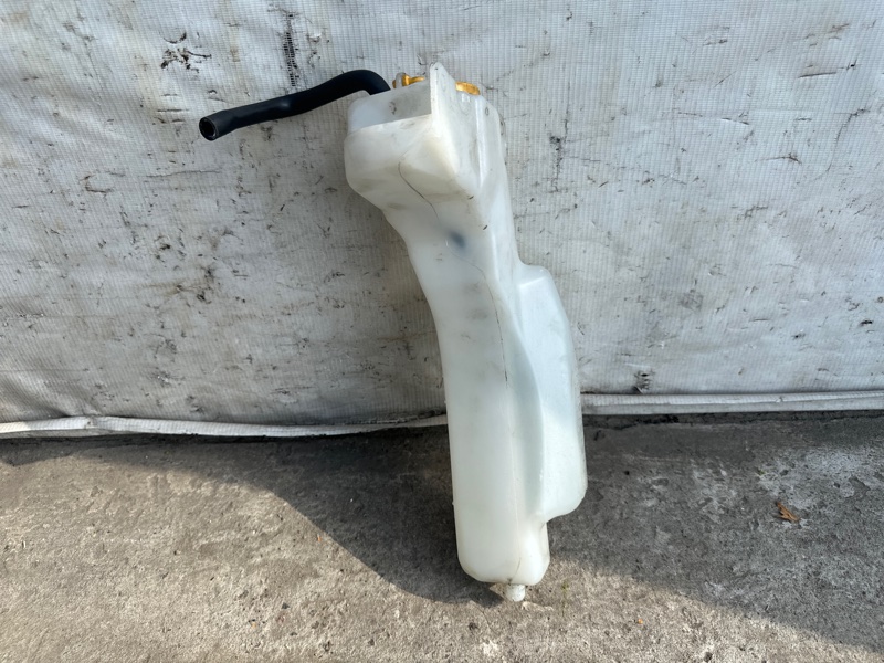 Бачок расширительный SUBARU OUTBACK 03-09 BP 45150AG001 Б/У