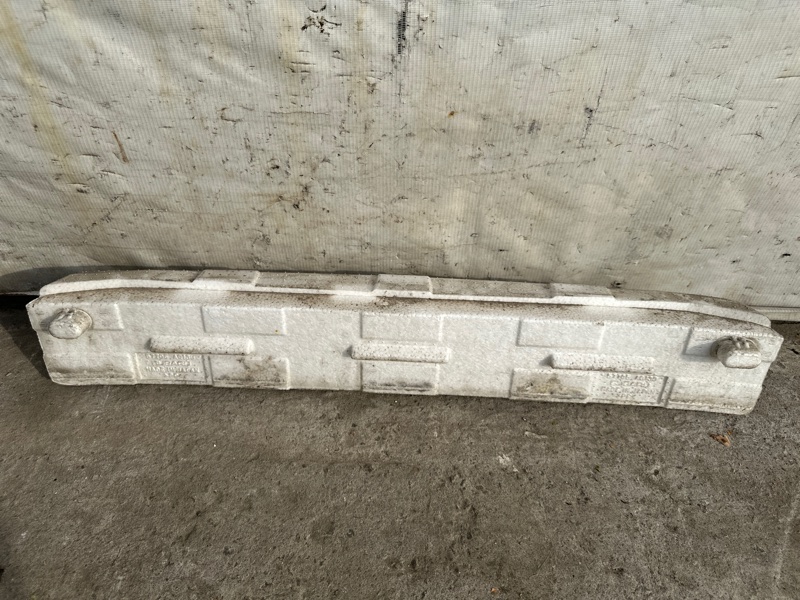 Наполнитель бампера передний LEGACY 03-09 BL/BP