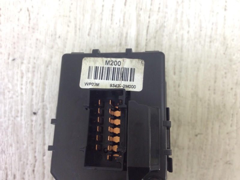 Подрулевой переключатель правый FORTE/CERATO TD 08-13 2009 TD 2.0 G4KD