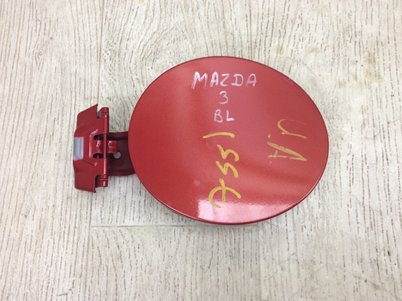 Запчасть лючок топливного бака MAZDA 3 BL 09-13 2009 2.5 L (L5-VE) BBN9-42-410 Б/У Лючок топливного бака MAZDA 3 BL 09-13 2009 2.5 L (L5-VE) BBN9-42-410 Б/У