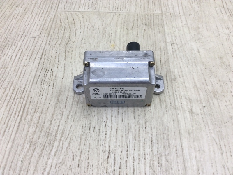 Датчик ускорения PORSCHE CAYENNE 02-07 2006 955 4.5i M48 95560614501 Б/У