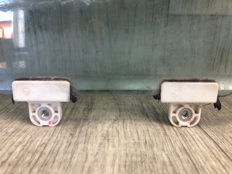 Стекло двери заднее правое LEGACY 09-15 BM 2012 SEDAN 3.6 EZ36