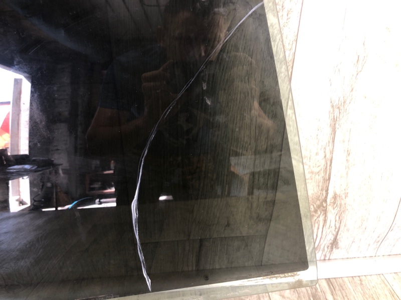 Стекло двери заднее правое LEGACY 09-15 BM 2012 SEDAN 3.6 EZ36