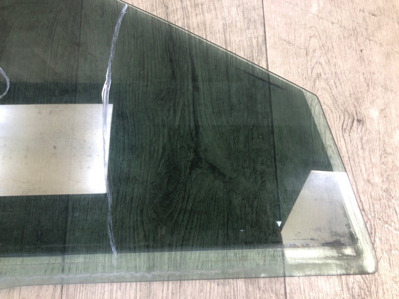 Стекло двери переднее правое LEGACY 09-15 BM 2012 SEDAN 3.6 EZ36