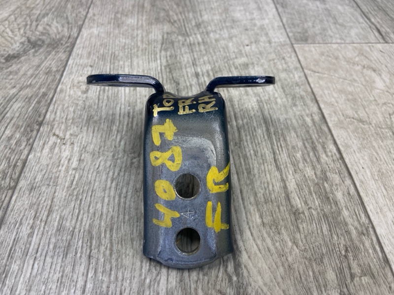 Петля двери верхняя передняя правая TOYOTA CAMRY 70 17- 2018 GSV70 2.5 A25AFKS 6871002020 Б/У