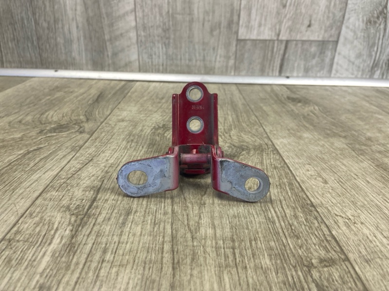 Петля двери нижняя передняя правая KIA FORTE/CERATO TD 08-13 TD 2.0 G4KD