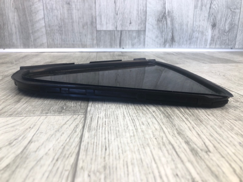 Стекло двери глухое заднее левое ES350 06-12 2011 SEDAN 3.5 2GR-FE Стекло двери глухое заднее левое ES350 06-12 2011 SEDAN 3.5 2GR-FE