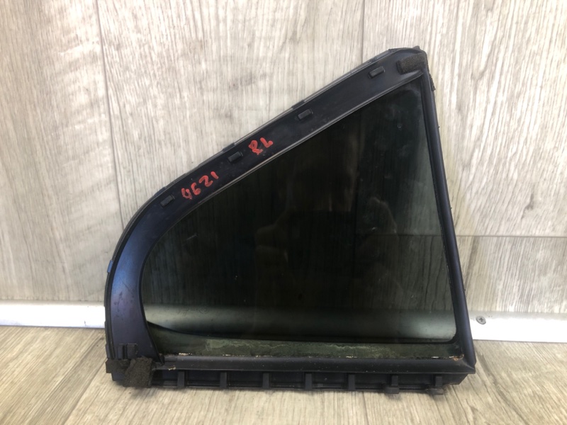 Стекло двери глухое заднее левое ES350 06-12 2011 SEDAN 3.5 2GR-FE Стекло двери глухое заднее левое ES350 06-12 2011 SEDAN 3.5 2GR-FE