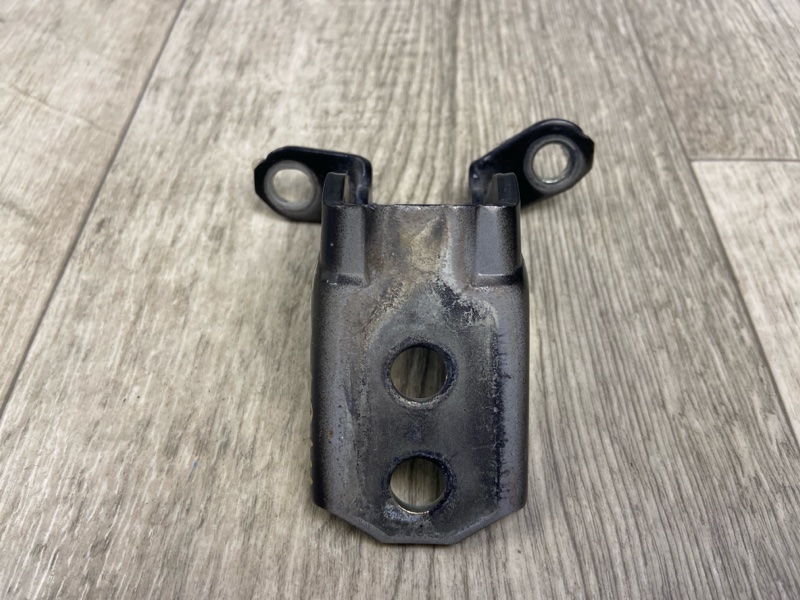 Запчасть петля двери верхняя передняя левая INFINITI Q50 15-20 2016 SEDAN 2.0T M274 804014GA0A Б/У Петля двери верхняя передняя левая INFINITI Q50 15-20 2016 SEDAN 2.0T M274 804014GA0A Б/У