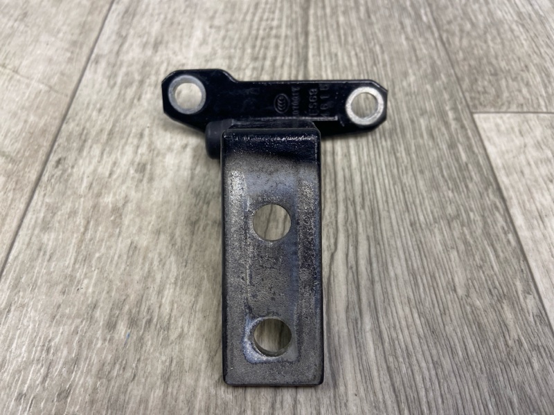 Петля двери нижняя задняя правая INFINITI Q50 15-20 2016 SEDAN 2.0T M274 824204GA0A Б/У