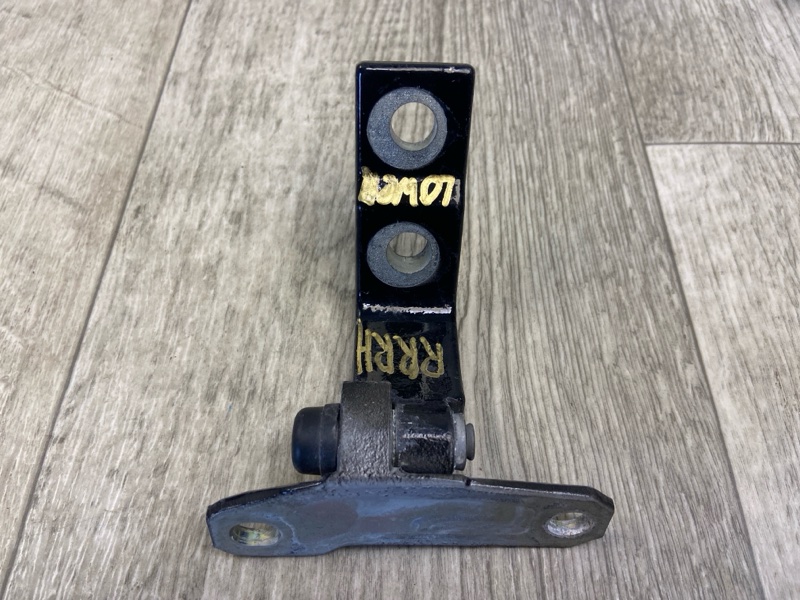 Петля двери нижняя задняя правая Q50 15-20 2016 SEDAN 2.0T M274