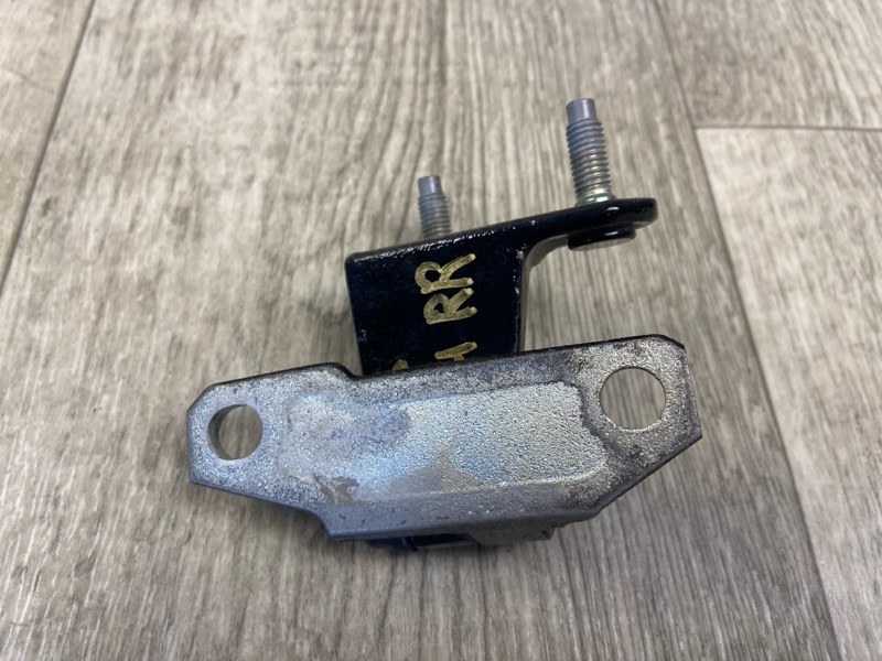 Петля двери верхняя задняя правая INFINITI Q50 15-20 SEDAN 2.0T M274