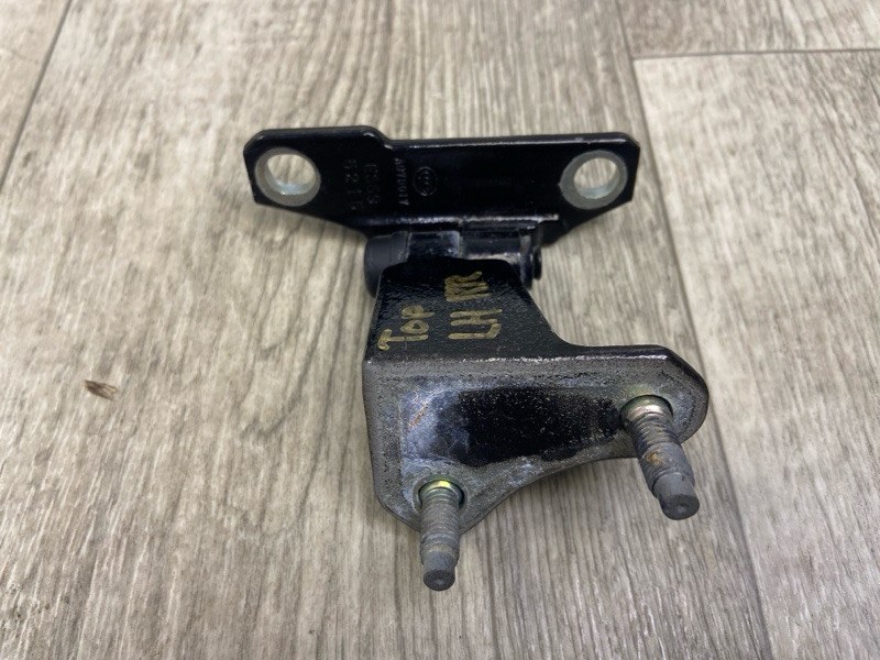 Петля двери верхняя задняя левая Q50 15-20 2016 SEDAN 2.0T M274