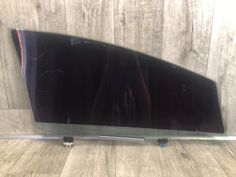 Стекло двери переднее левое PRIUS - 30 09-17 2010 ZVW30 Стекло двери переднее левое PRIUS - 30 09-17 2010 ZVW30
