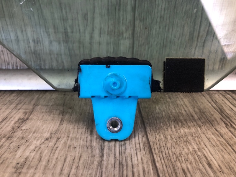 Стекло двери переднее правое Q50 15-20 2016 SEDAN 2.0T M274 Стекло двери переднее правое Q50 15-20 2016 SEDAN 2.0T M274