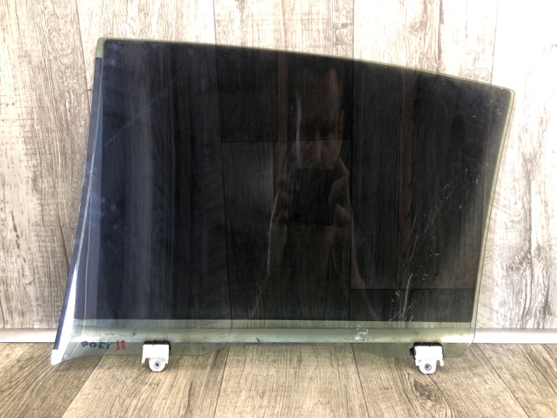 Стекло двери заднее правое Q50 15-20 2016 SEDAN 2.0T M274 Стекло двери заднее правое Q50 15-20 2016 SEDAN 2.0T M274