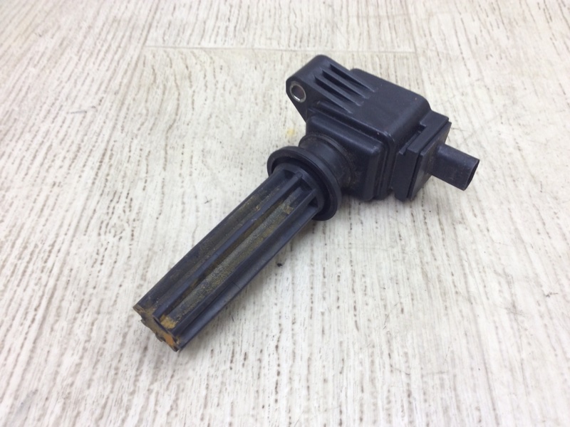 Катушка зажигания FOCUS 10-18 2015 2.0 C20HDEX