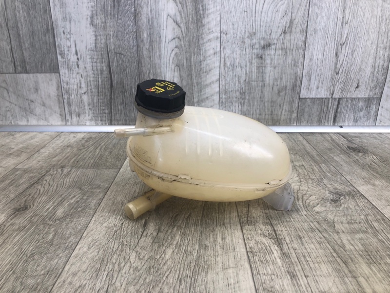 Бачок расширительный FORD ESCAPE 12-19 2018 TM2 2.5 T25HDEX GV6Z-8A080-B Б/У