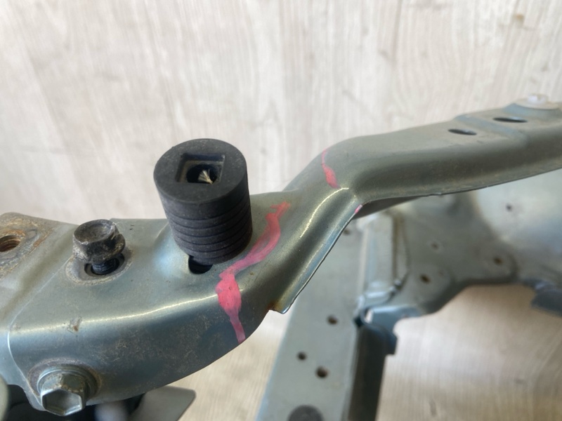 Панель передняя PRIUS - 30 09-17 2013 ZVW30 1.8 2ZRFXE