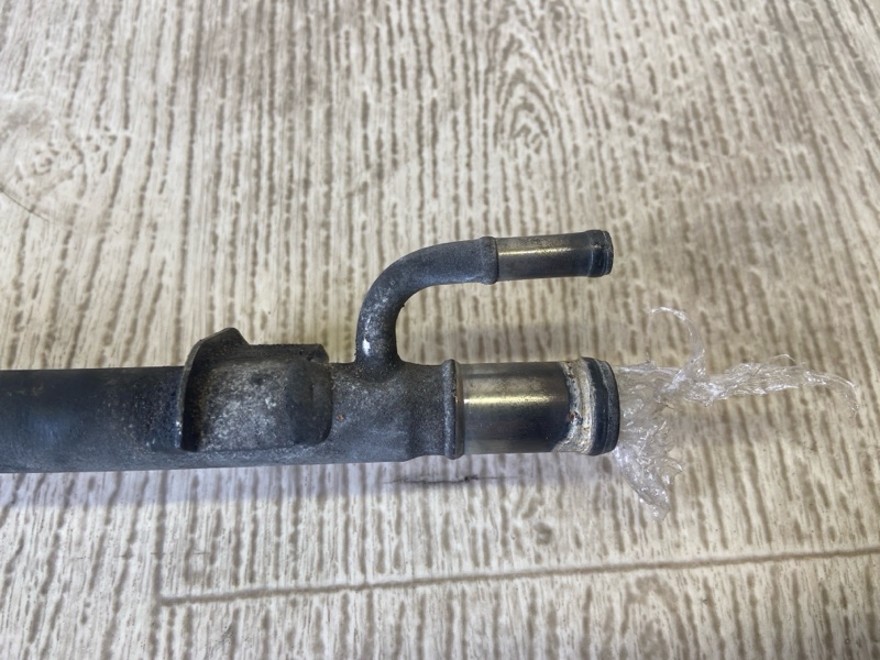 Патрубок системы охлаждения SUZUKI KIZASHI 09-14 J24B