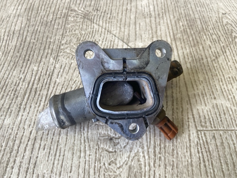 Фланец системы охлаждения KIZASHI 09-14 2011 J24B